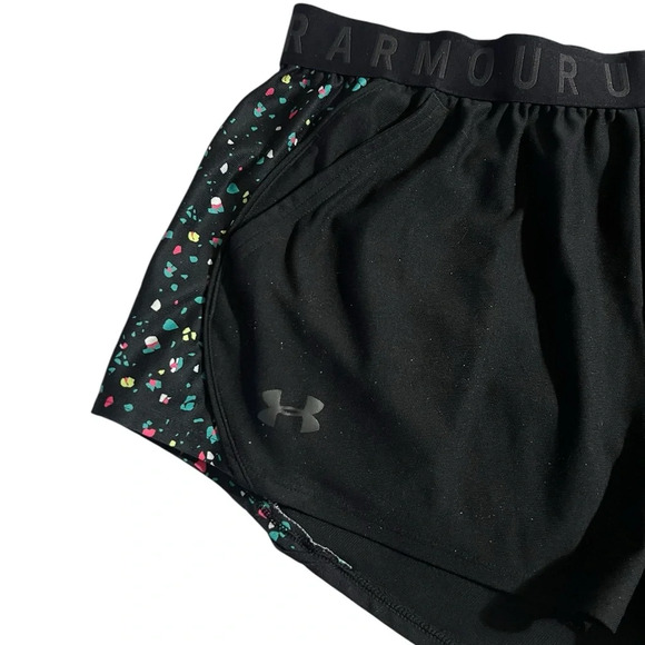 Under Armour Women's Play Up Print Shorts size xl black and multicolor print - Picture 3 of 4